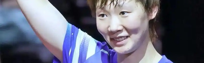 足球比赛直播-为何惨败孙颖莎？输球原因找到，双手撑球台，谁注意王曼昱举动|澳门乒乓球世界杯|比赛|比分|世界杯|球迷_新浪新闻